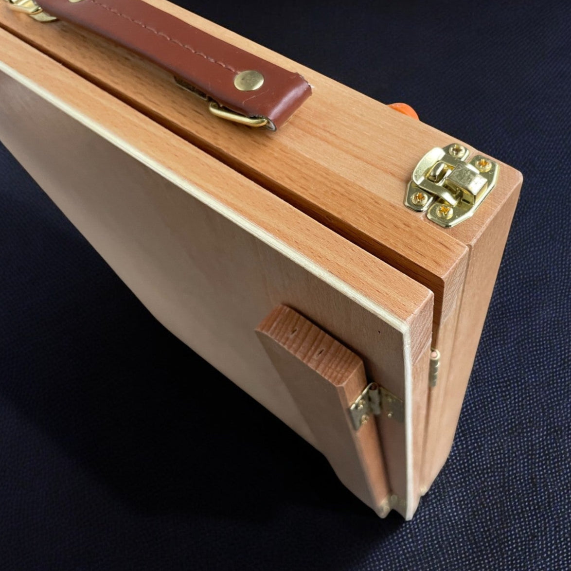 Table top Easel with storage drawer