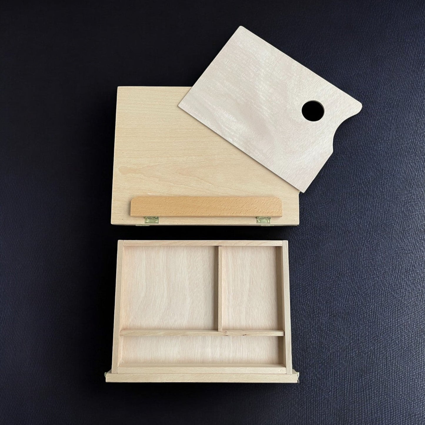 Table top Easel with storage drawer