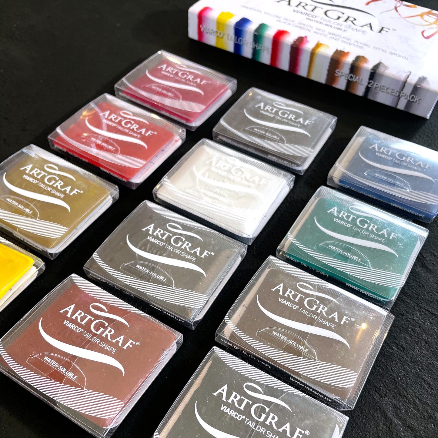 ArtGraf Tailor Shape Carbon Disc Set 12 Colours