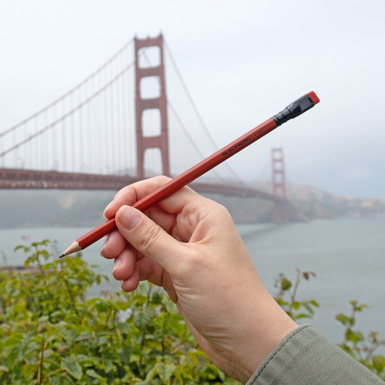Blackwing - Graphite Pencil - Volume 746 - Red Oxide