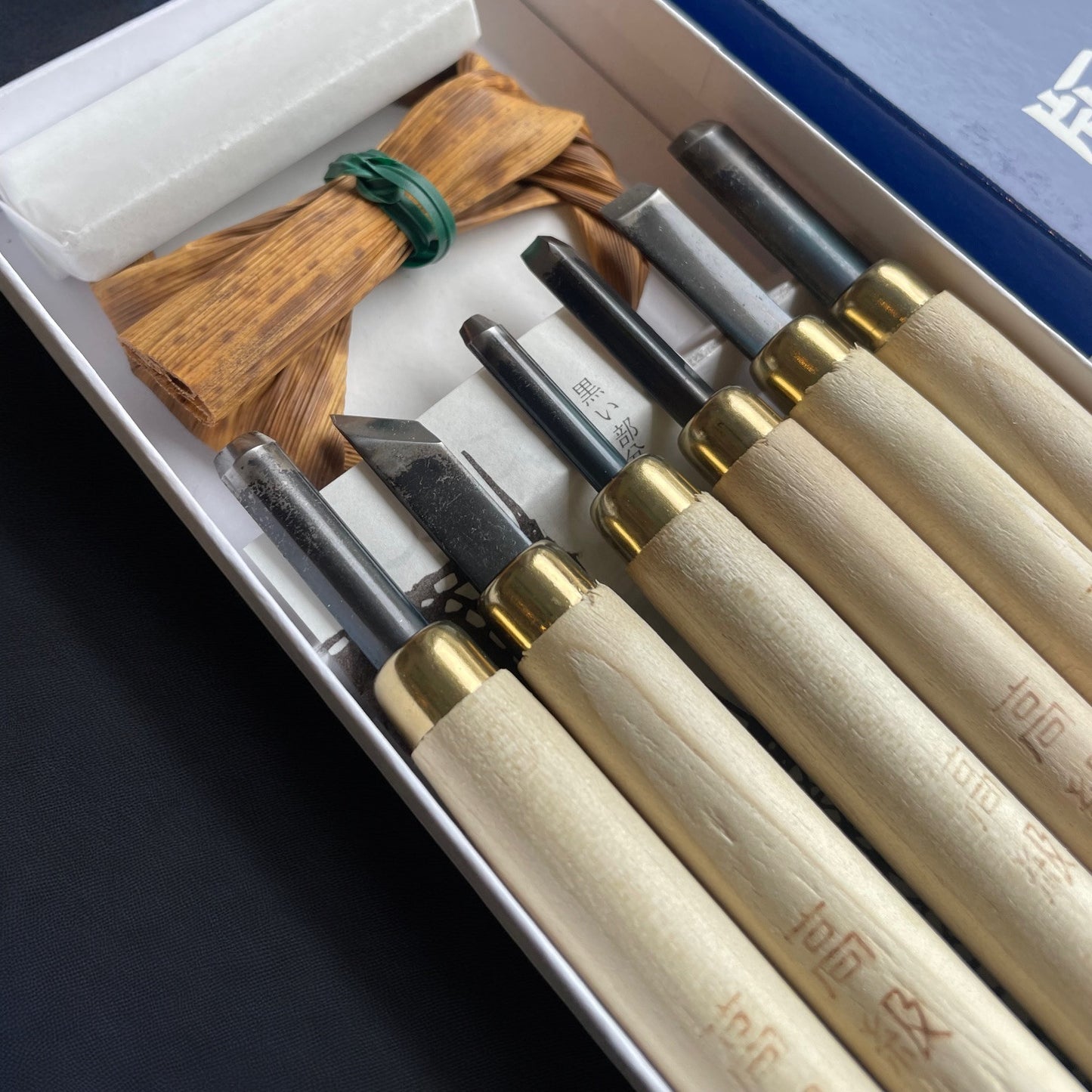Japanese 6pcs Lino Carving Tools Set with Stone & Baren